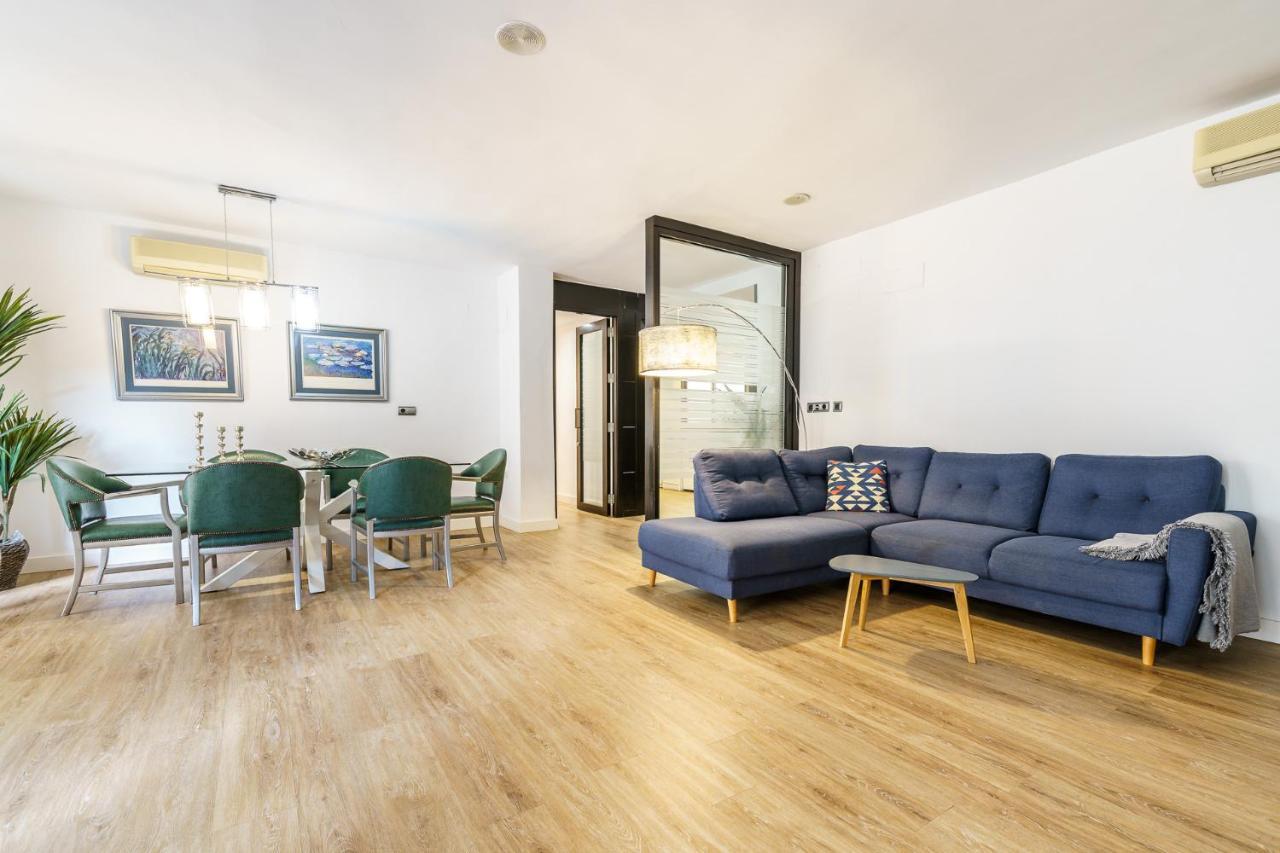 Apartamento Moderno Calle Larios マラガ エクステリア 写真