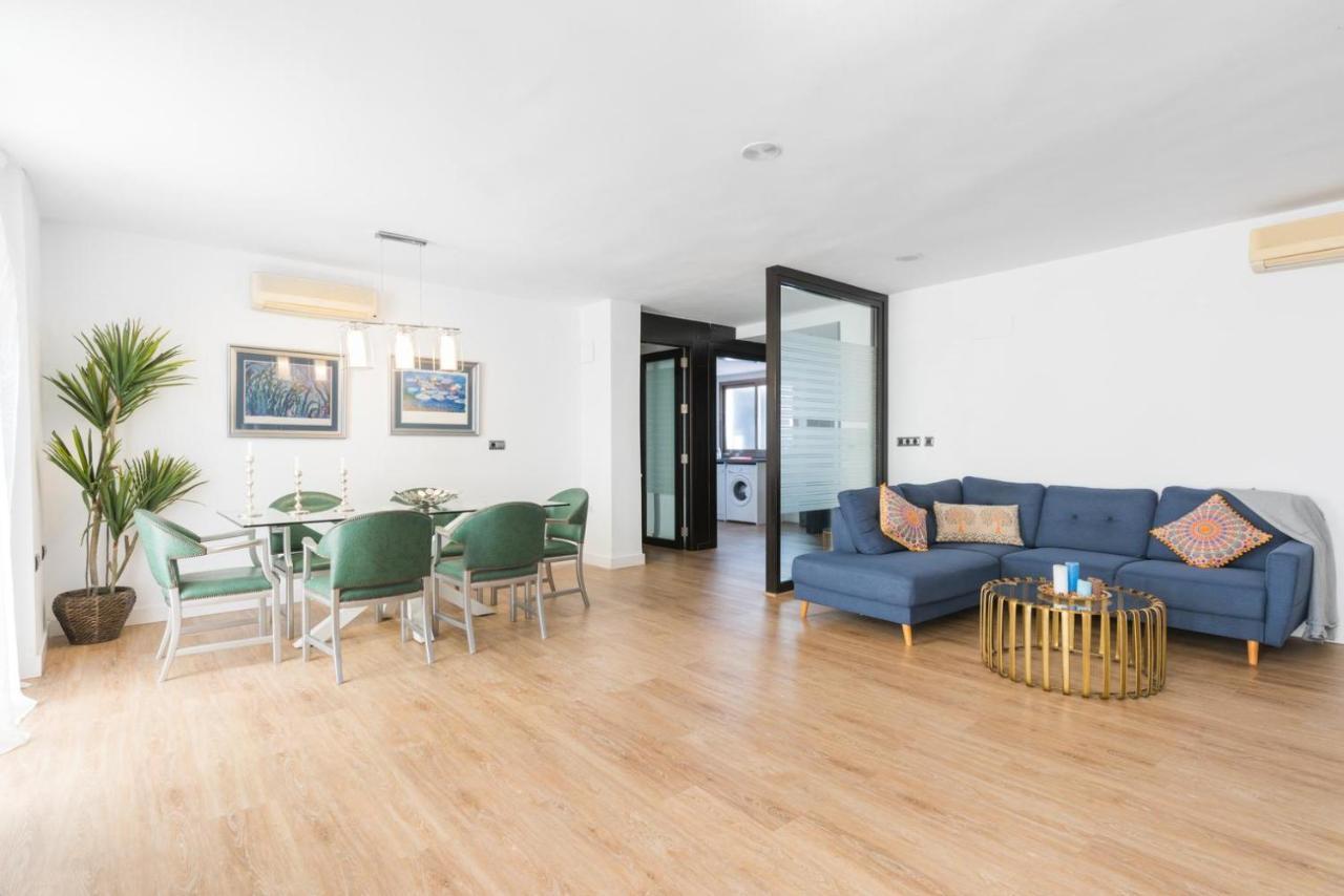 Apartamento Moderno Calle Larios マラガ エクステリア 写真